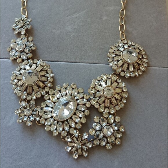 J. Crew flowers statement necklaces - Picture 4 of 9